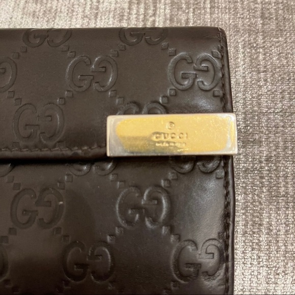 ⚡️SALE⚡️AUTHENTIC GUCCI WOMENS WALLET - Picture 5 of 9